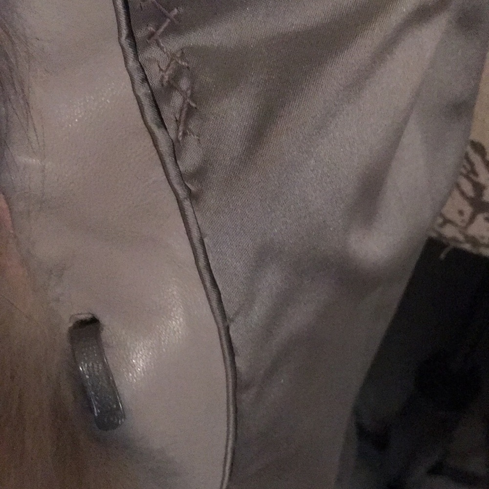 Vintage Silver Fox Long Fur Coat - Picture 5 of 8